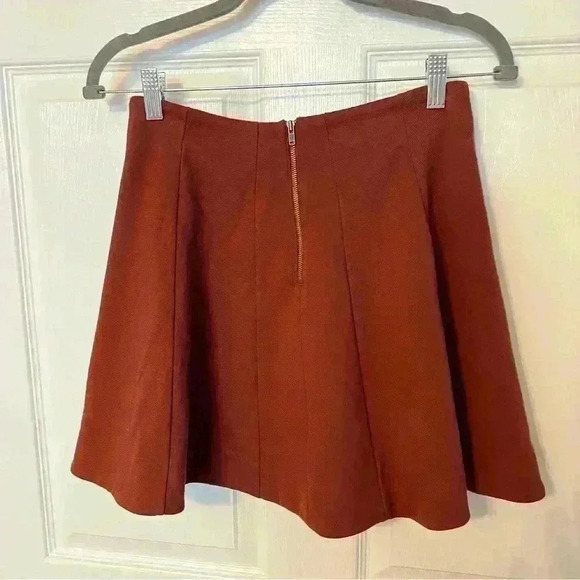 Kimchi Blue UO Flirt With Me Skirt S Reddish Brown favorite of Taylor Swift 🫶 - Picture 2 of 4